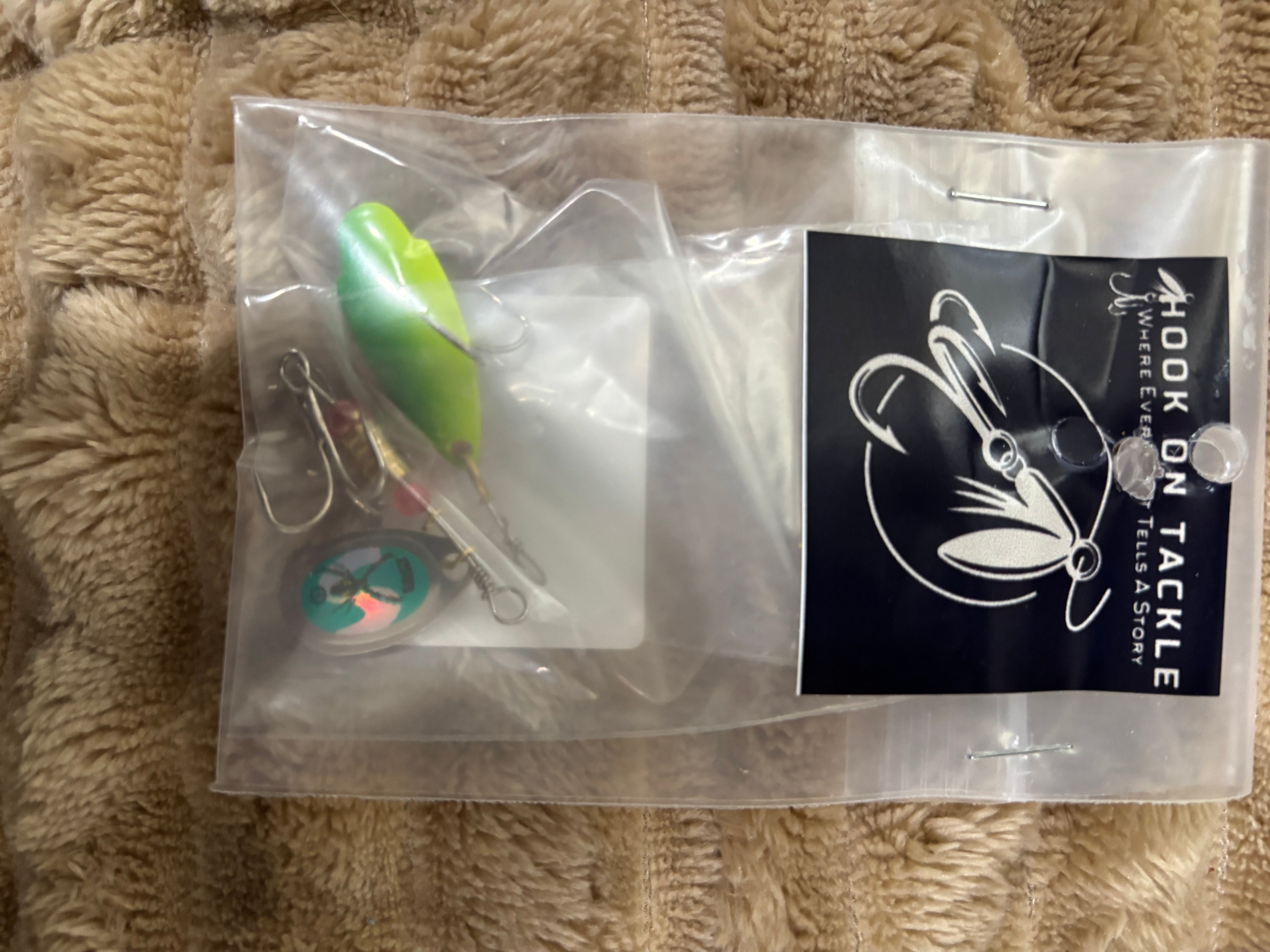 Hook n tackle Long-Sleeve Hoodie