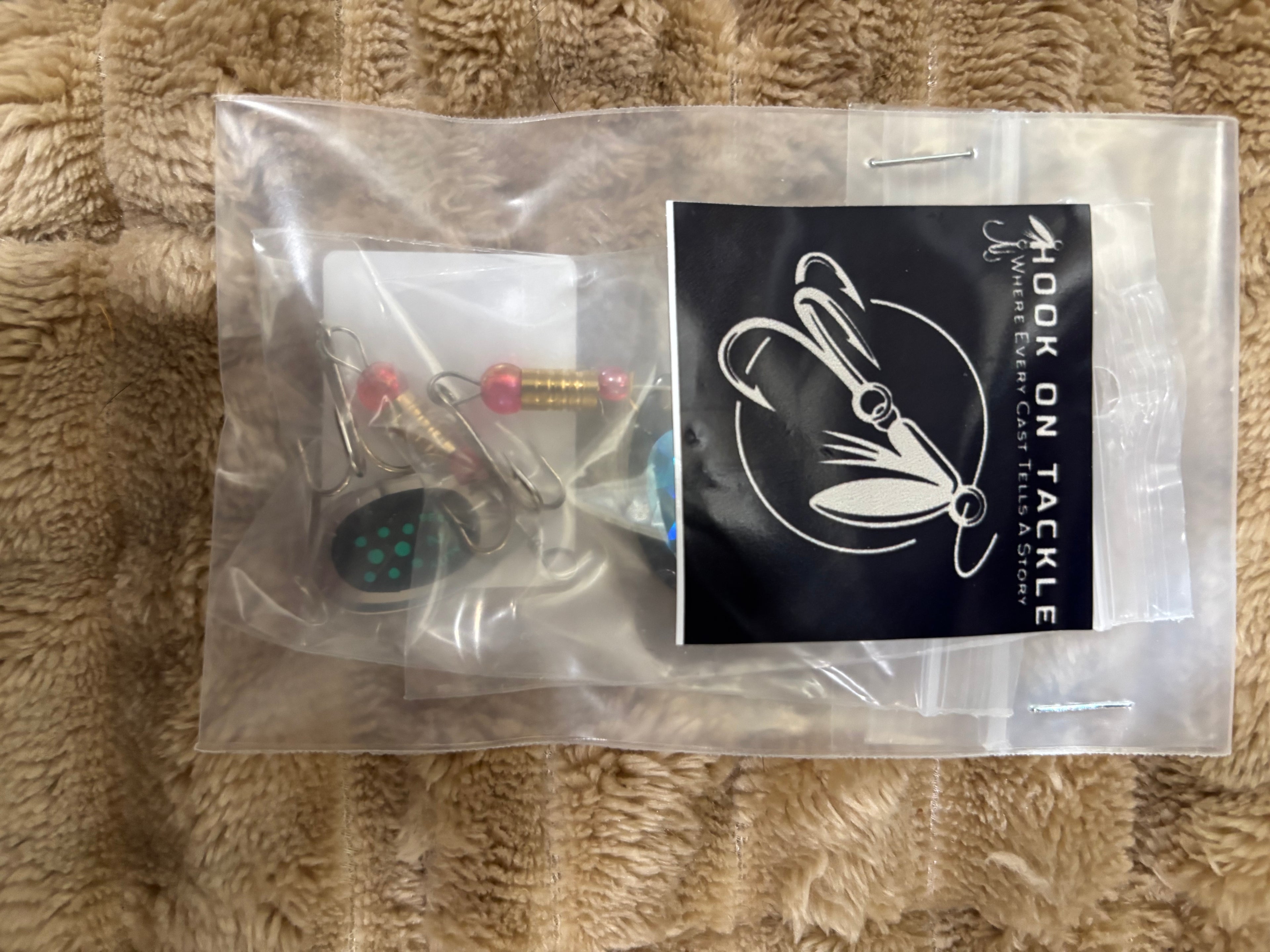 Hook n tackle Long-Sleeve Hoodie