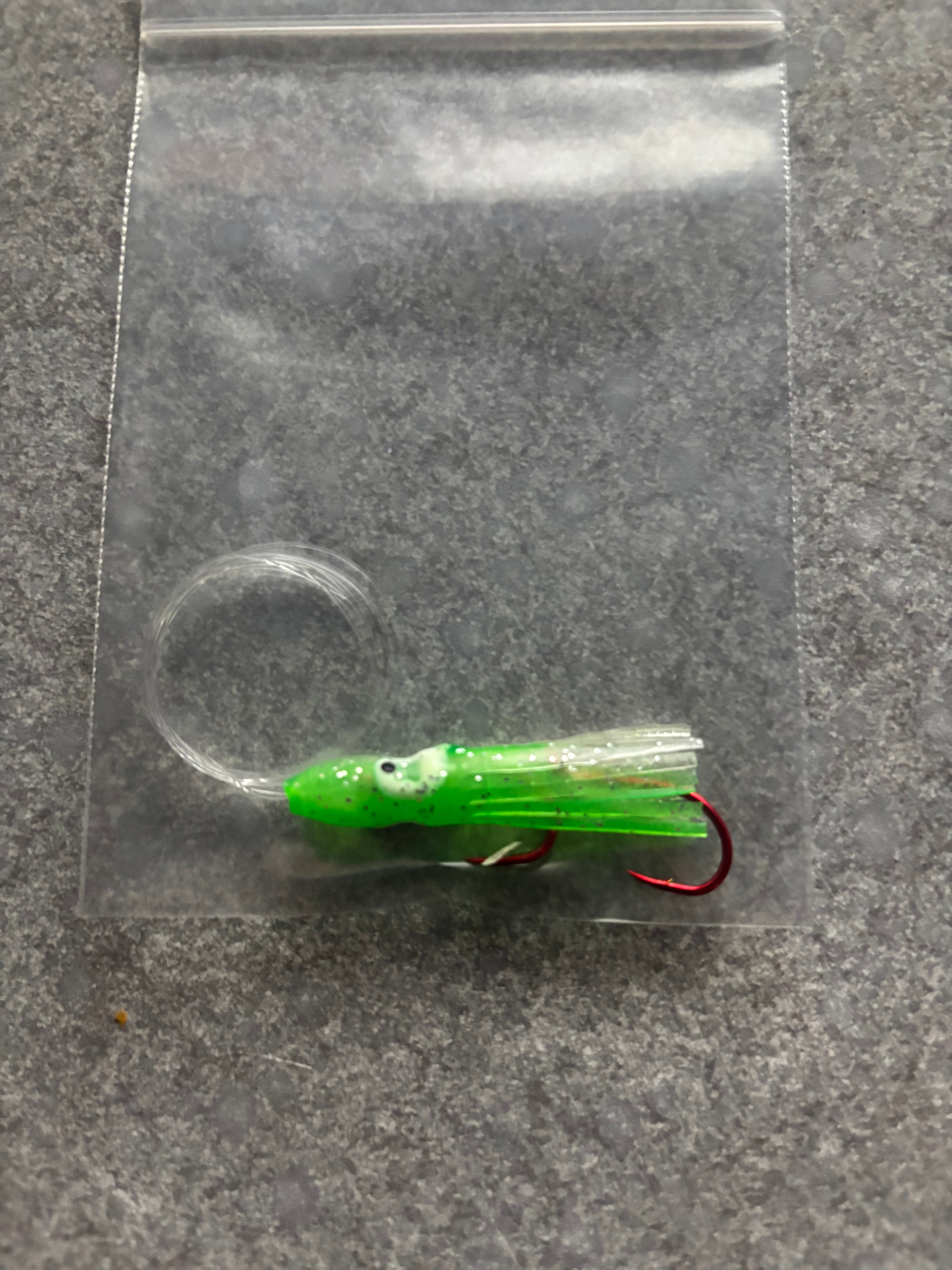 Green and clear 2-hook squid
