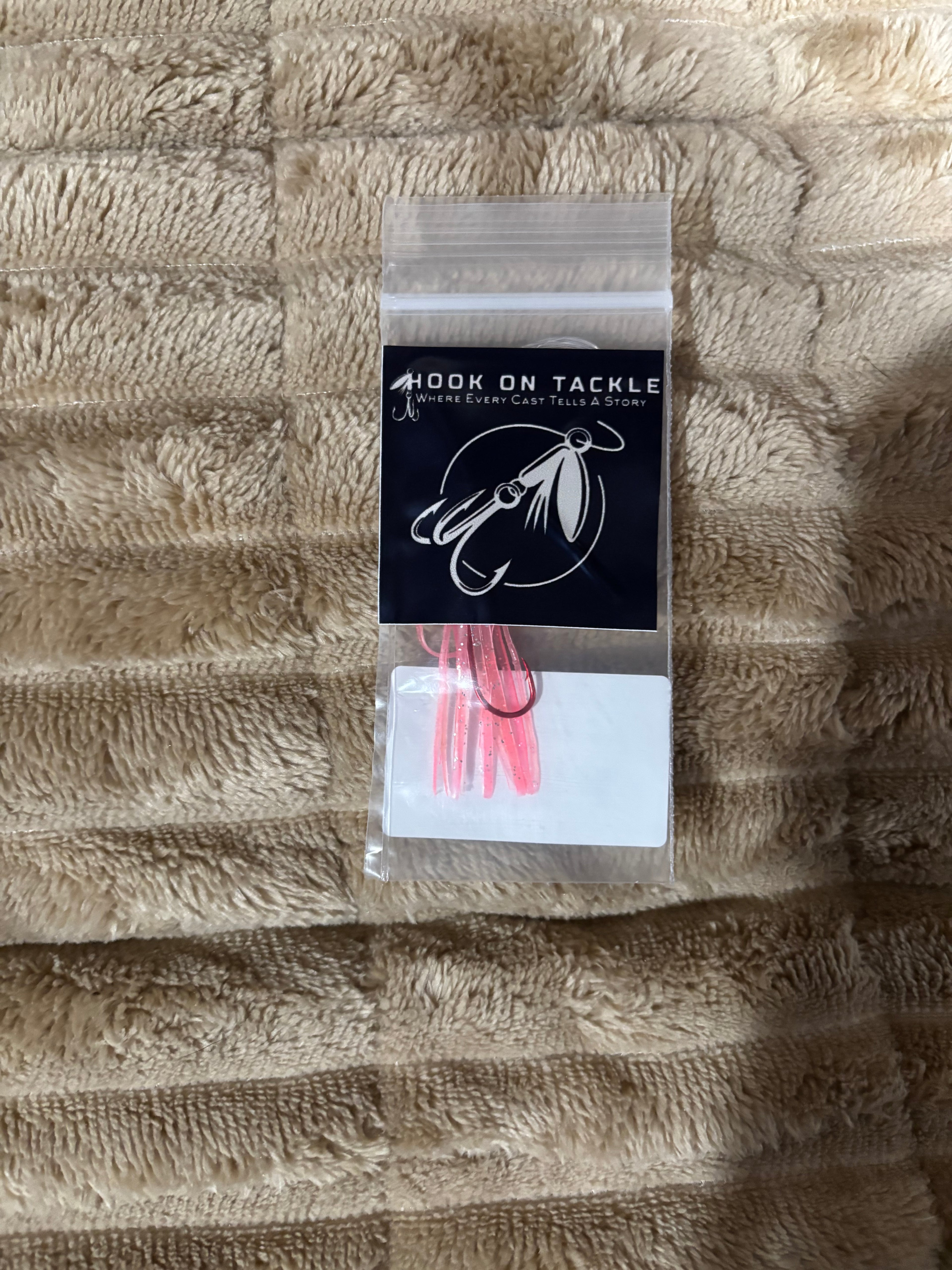 Light pink 2-hook squid